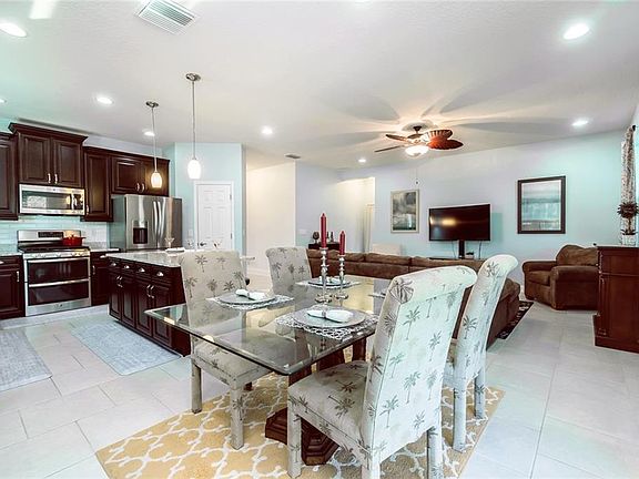 4th image of 21449 Southern Charm Dr