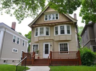 2716 N Hackett Ave, Milwaukee, WI 53211