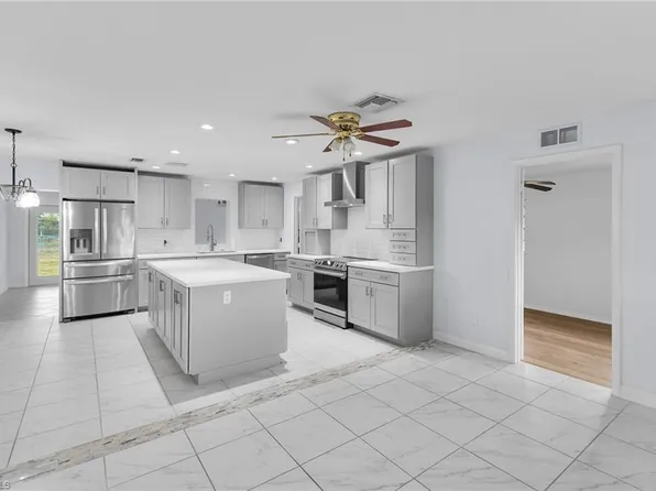 4502 22nd PL SW, NAPLES, FL 34116