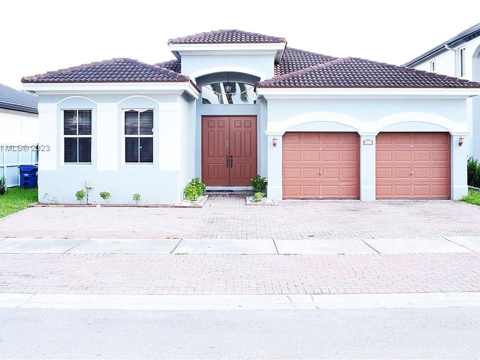 1st image of 8877 NW 179th Ln