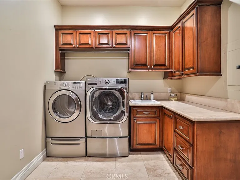 39520 Colleen Way — Photo 42