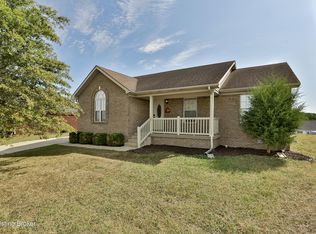 40 Persimmon Dr, Taylorsville, KY 40071