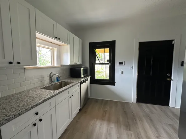 1825 Clover Ave Unit 2, Cleveland, OH 44109