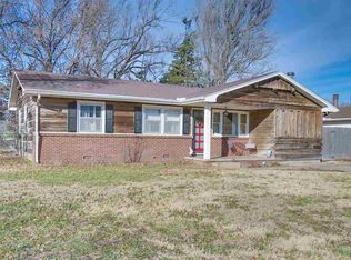 635 S Queen Ave, Maize, KS 67101