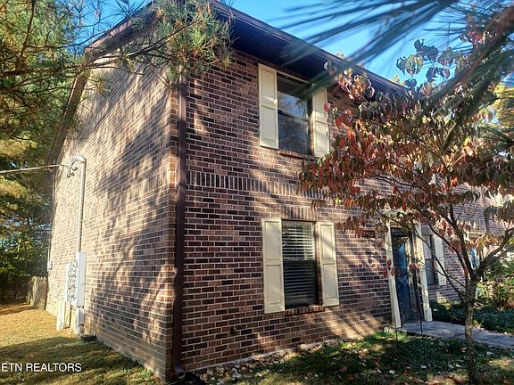 2nd image of 1317 Francis Station Dr