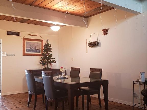3rd image of 19200 NE 25th Ave APT 324C