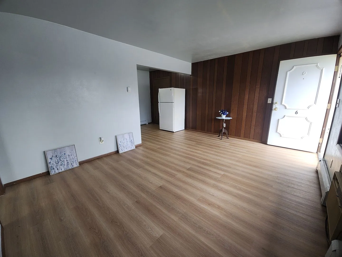 812 W Whittier Dr. — Photo 4
