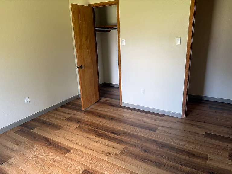 305 Chanticleer Pl — Photo 9