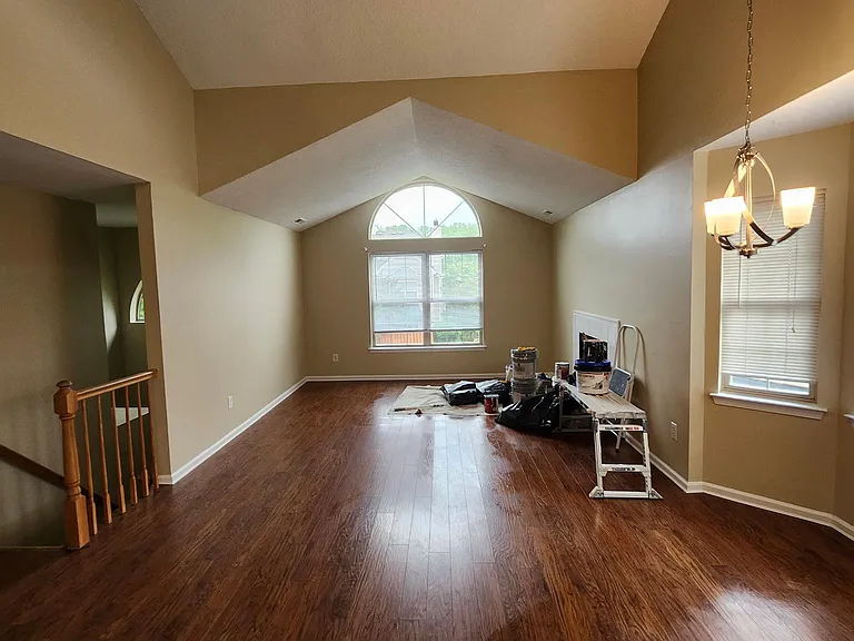 2102 Brookhaven Dr — Photo 10