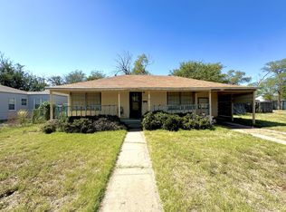 1326 Hillcrest St, Amarillo, TX 79106
