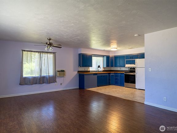 3rd image of 1308 W Main Street