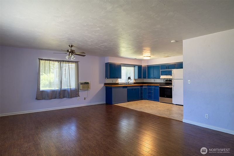 3rd image of 1308 W Main Street