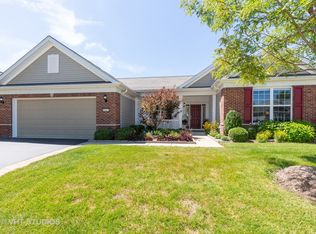 604 Cardinal Cove Ct, Elgin, IL 60124