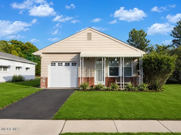 91 Cabrillo Boulevard, Toms River, NJ 08757