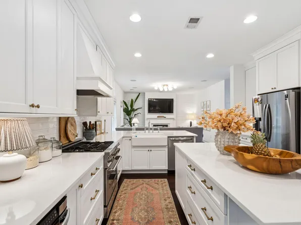 3924 Hanoverian Dr, Mount Pleasant, SC 29429