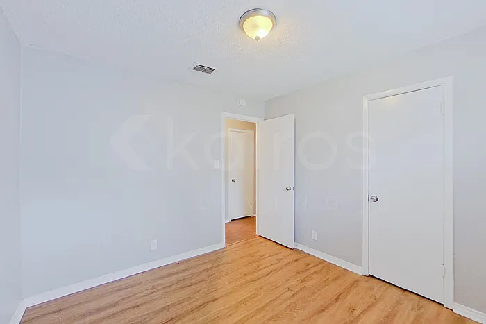 923 Kimbrough St — Photo 14
