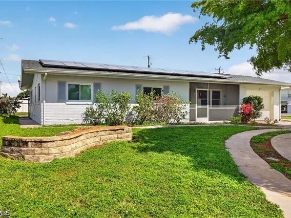 4547 SE 11th Ave, Cape Coral, FL 33904