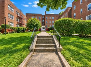 150 Ravine Avenue #3B, Yonkers, NY 10701