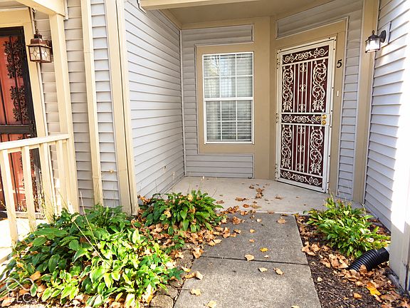 4th image of 7608 Reflections Dr Unit 5