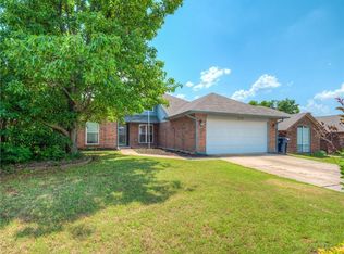 520 NW 171st St, Edmond, OK 73012