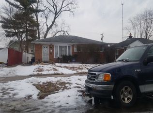 21450 Ridgedale Ave, Oak Park, MI 48237