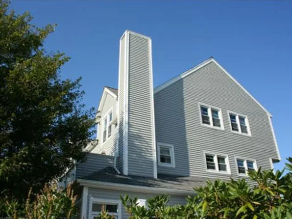 605 White Cliff Dr #605, Plymouth, MA 02360