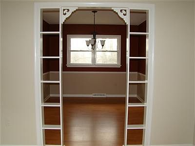 5th image of 341 W Winridge Dr