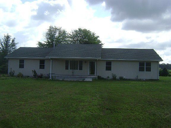 2nd image of 2929 Wells Rd