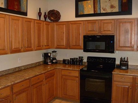 3rd image of 7260 W Paradise Ln
