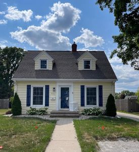 637 CHESTNUT STREET, Neenah, WI, 54956