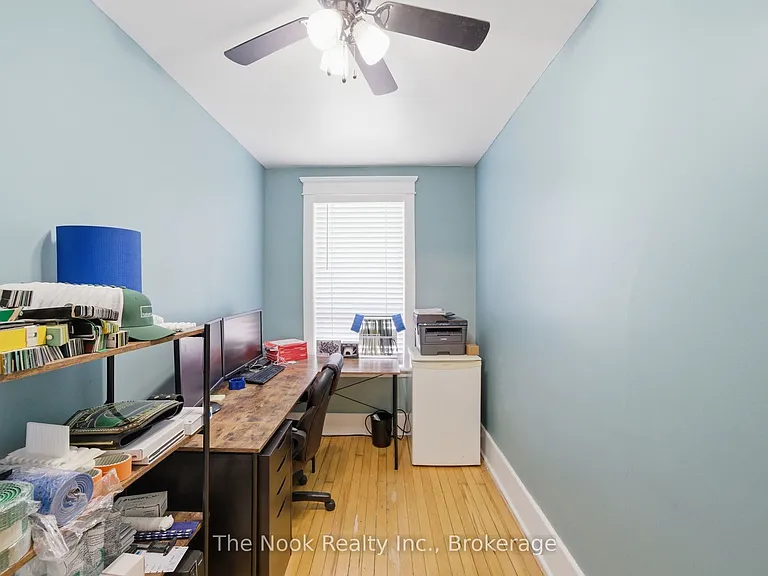 480 George St S — Photo 22