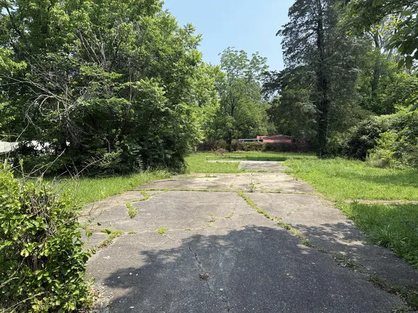 5001 Fike Dr, Chattanooga, TN 37412