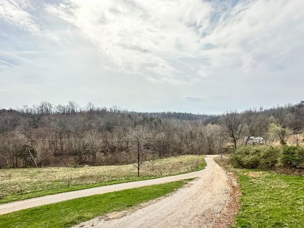 2988 Smokey Row Rd, Patriot, OH 45658