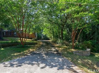 1061 Colliers Creek Rd, Watkinsville, GA 30677