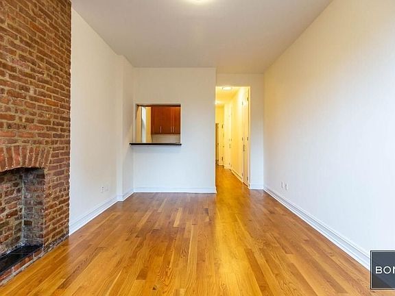 3rd image of 171 E 83rd St APT 6E