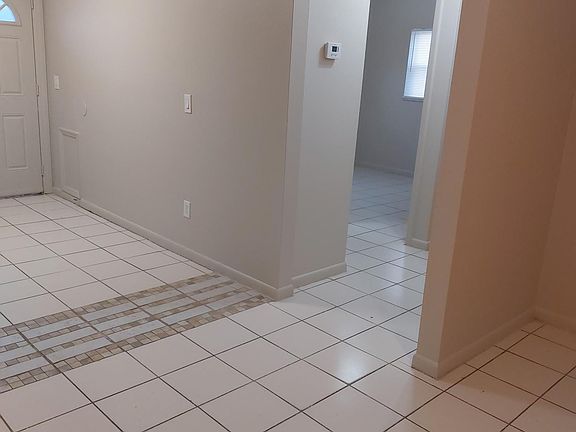 4th image of 2008 E Mulberry Dr APT B