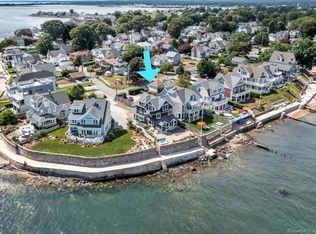 38 Sols Point Rd, Clinton, CT 06413