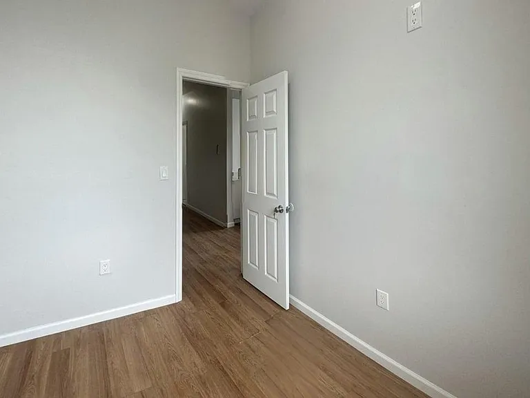 925 Marcy Ave #PARLOR — Photo 7