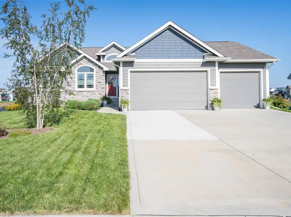 2118 NW Applewood St, Ankeny, IA 50023