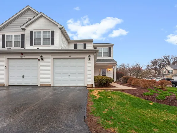 1280 Brookdale Dr, Carpentersville, IL 60110