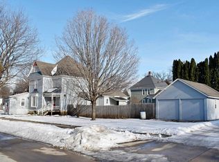 420 N 6th St, Osage, IA 50461