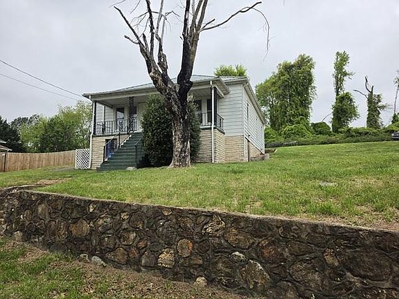 2nd image of 170 10th St