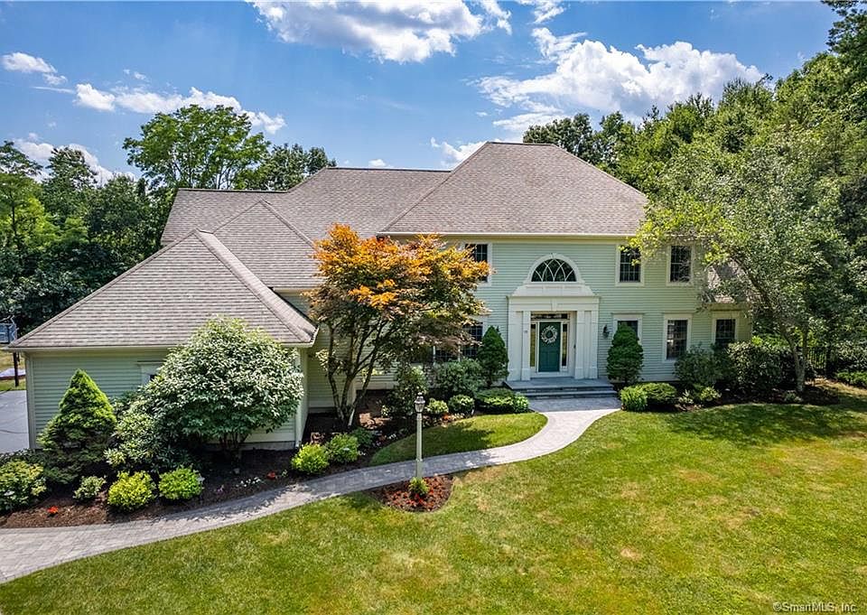 79 Westbury, Avon, CT 06001 Zillow