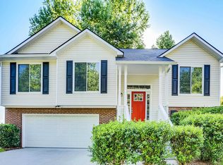 992 Romer Pl, Stone Mountain, GA 30083
