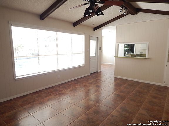 5th image of 3010 Manila Dr