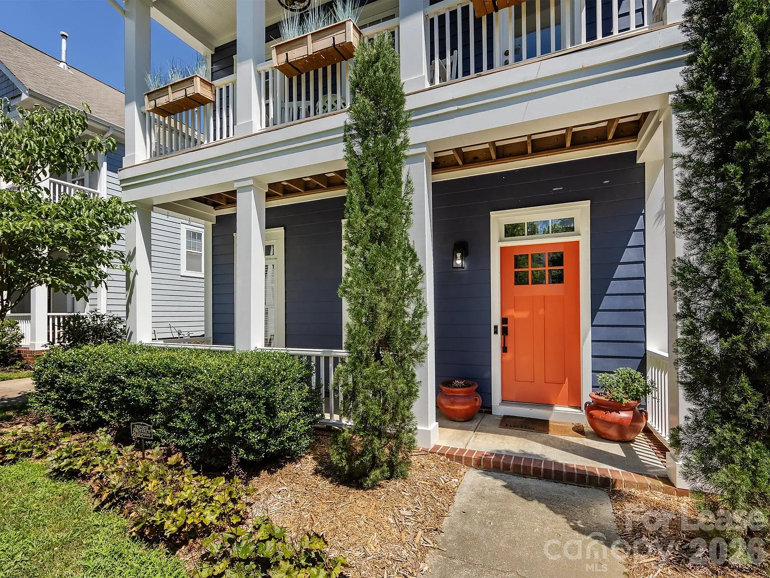 Lela Court — Photo 2