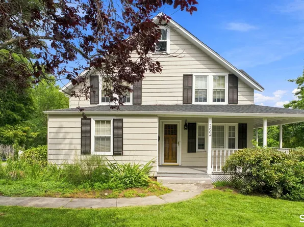 268 Ridgewood Road, West Hartford, CT 06107
