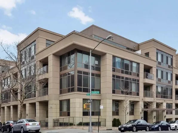 64-05 Yellowstone Boulevard image 1 of 14