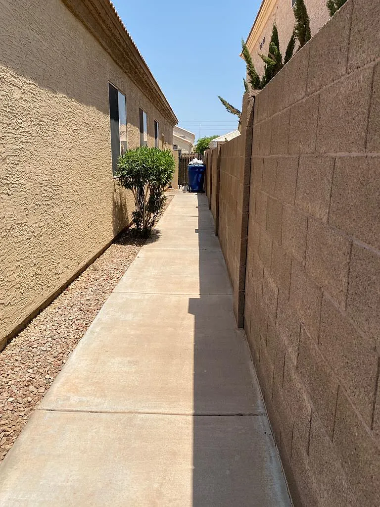 4 bed, 1830 sqft, $6,000 — Photo 2