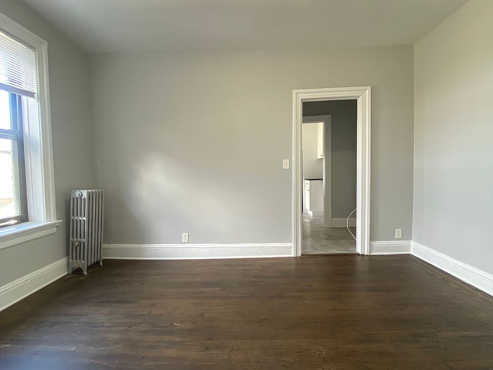 1st image of 29-24 21st Ave #5D